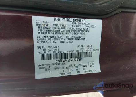 2006 Mercury Grand Marquis Gs z USA, uszkodzony, nr VIN 2MEFM74V86X628507